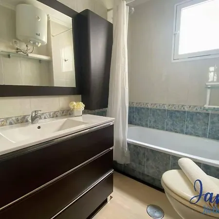 Apartman Torrevieja 1 Bed Apartment With Communal Pool Tv11 *